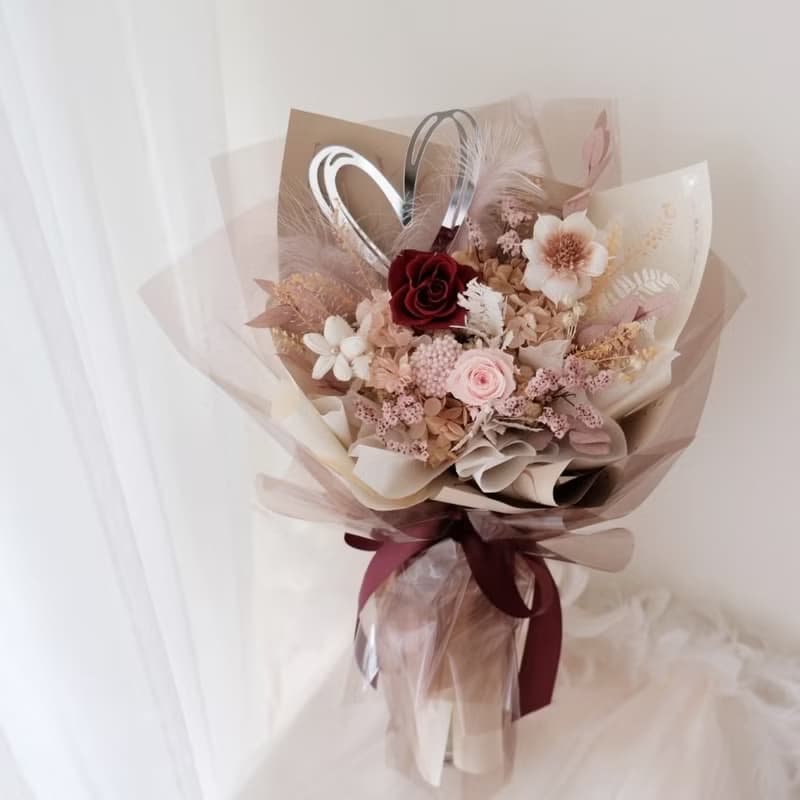 心動時刻 戀愛中最經典的紅粉色 / 七夕花束 情人節禮物 求婚花束