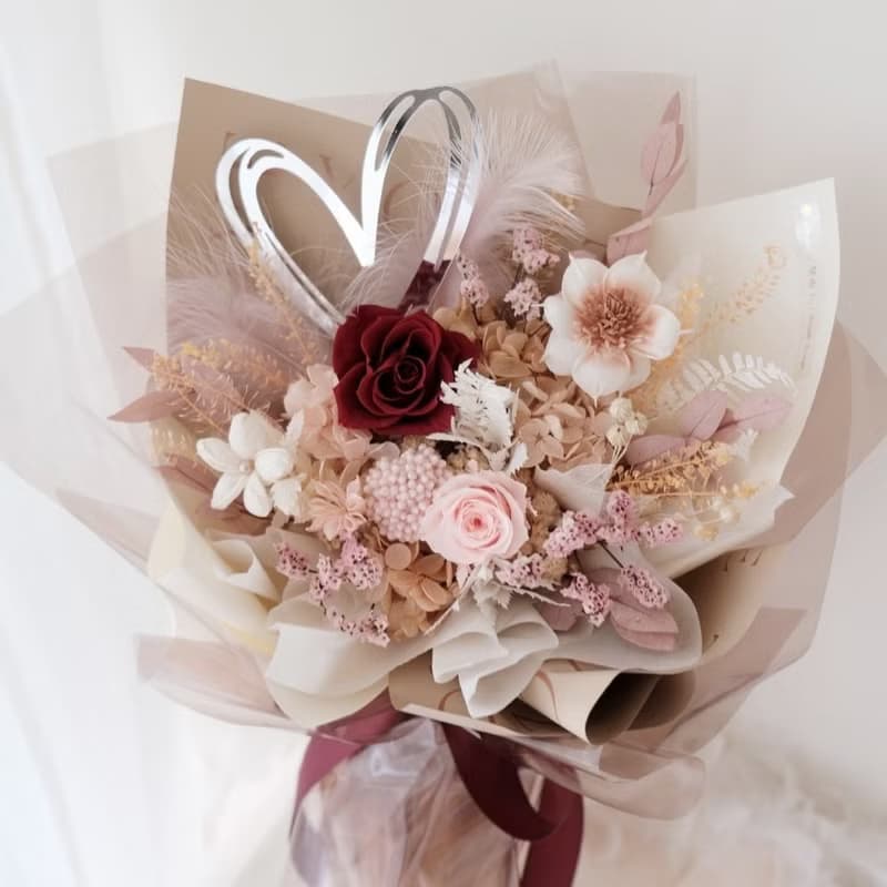 心動時刻 戀愛中最經典的紅粉色 / 七夕花束 情人節禮物 求婚花束