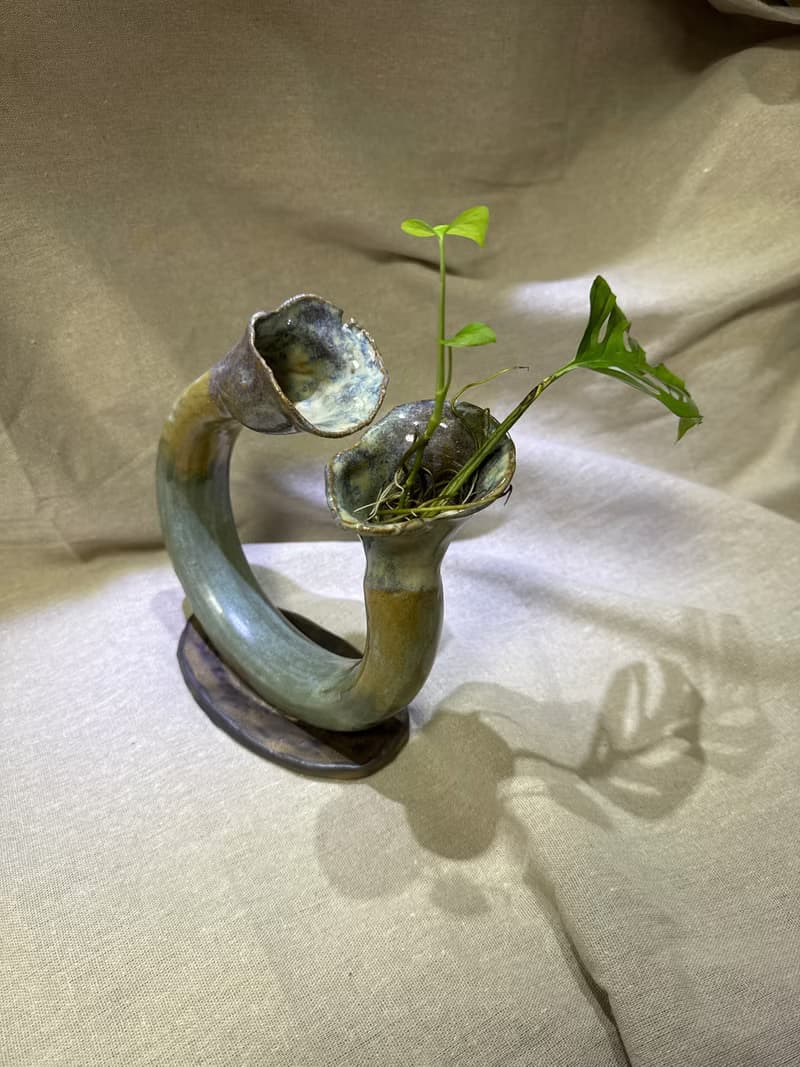 手拉胚雙口海芋花器