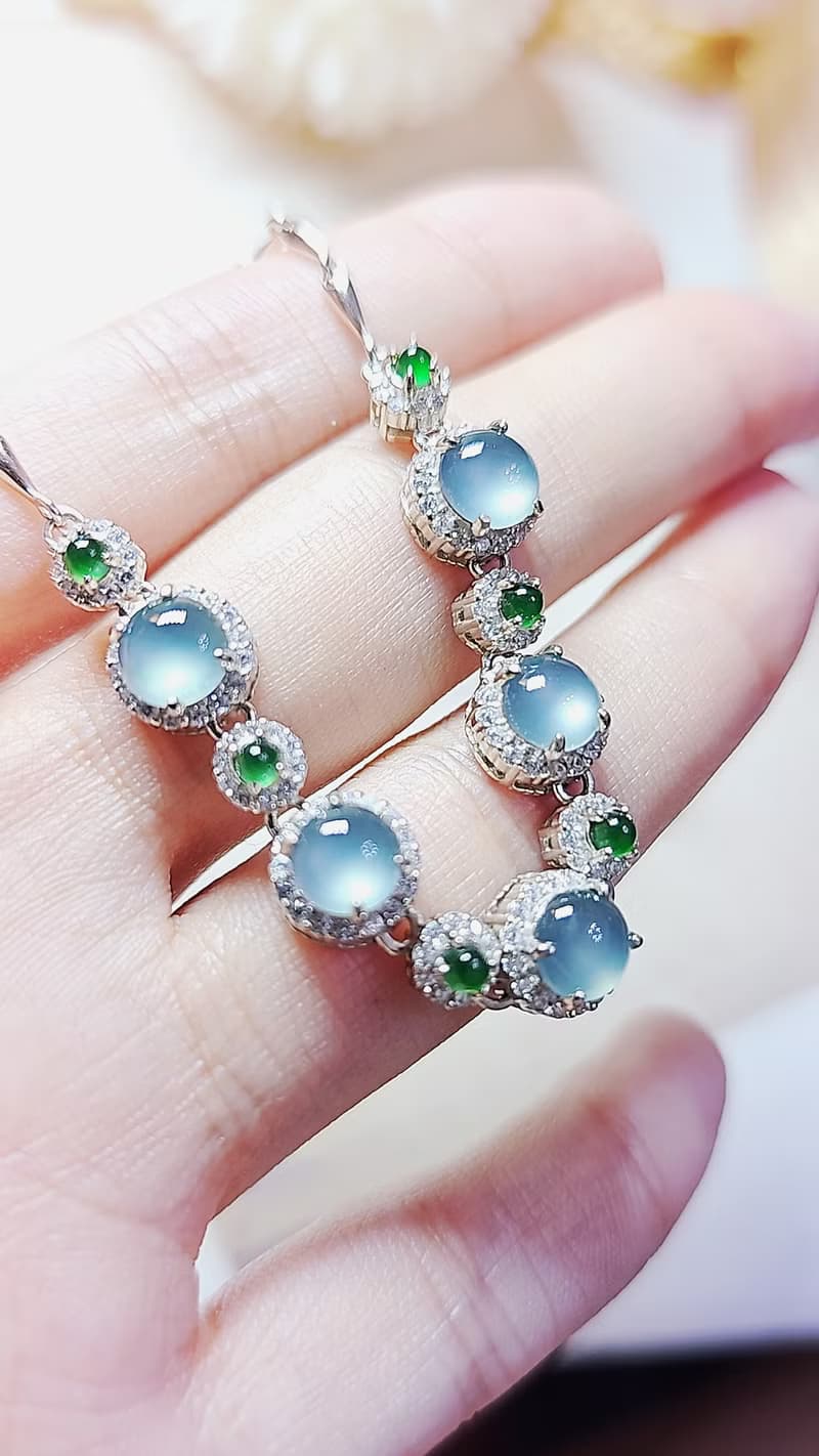 |貴氣奢華|A貨翡翠冰玻藍剛大蛋面6.2mm純銀鍍18k豪鑲款手鏈