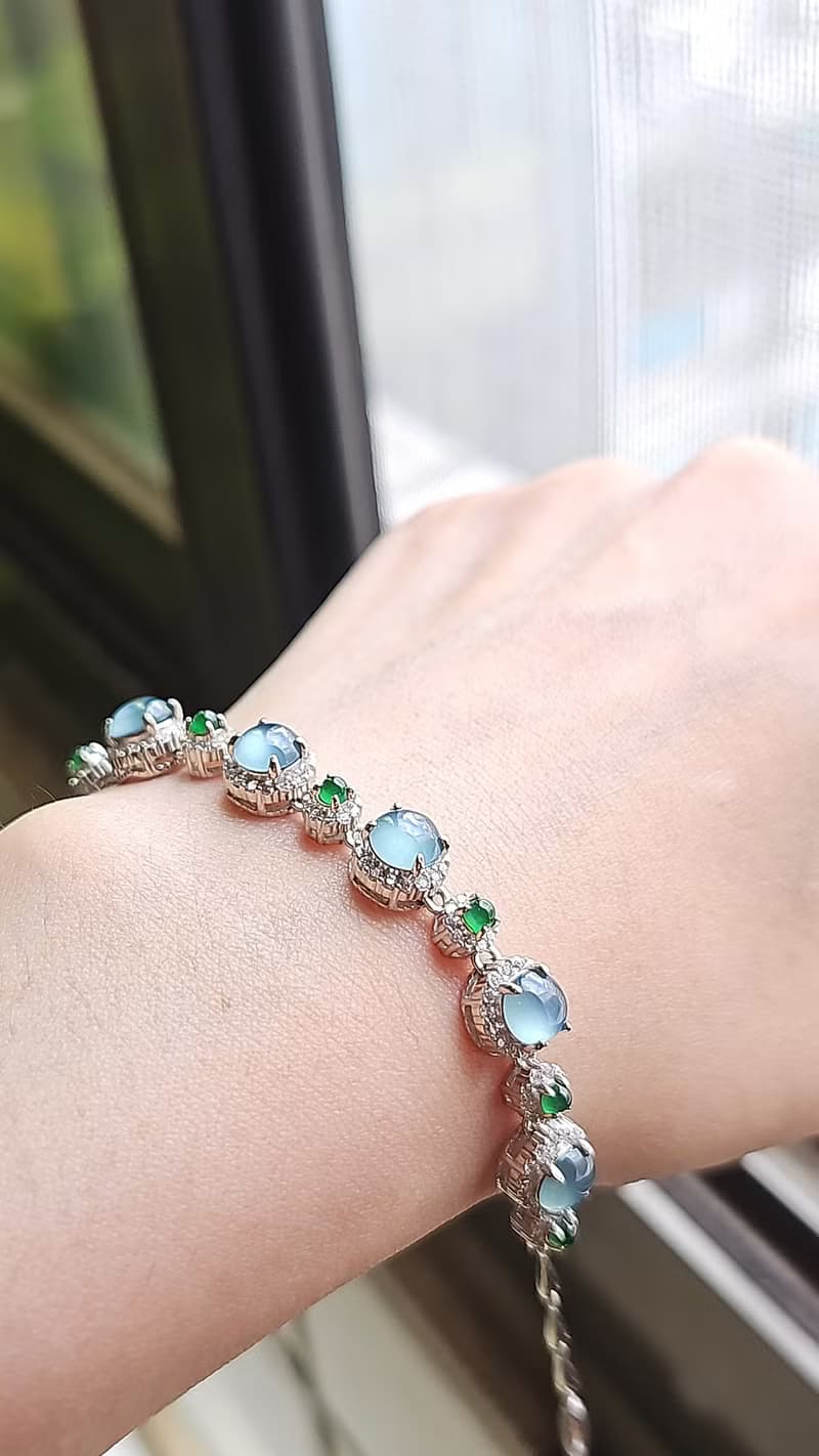 |貴氣奢華|A貨翡翠冰玻藍剛大蛋面6.2mm純銀鍍18k豪鑲款手鏈