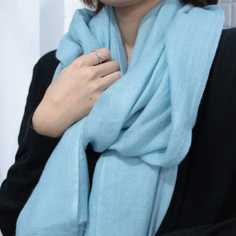 【保暖道具】喀什米爾 Cashmere 羊毛圍巾 - 天空藍