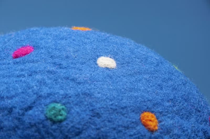 手工羊毛氈帽 針氈帽 羊毛帽 設計帽 圓頂帽-糖果水玉彩虹珍珠色