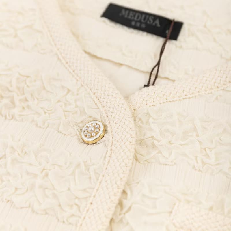 【MEDUSA】泡芙紋理米白小外套(M-2L) | 女外套 禮服外套 小香風