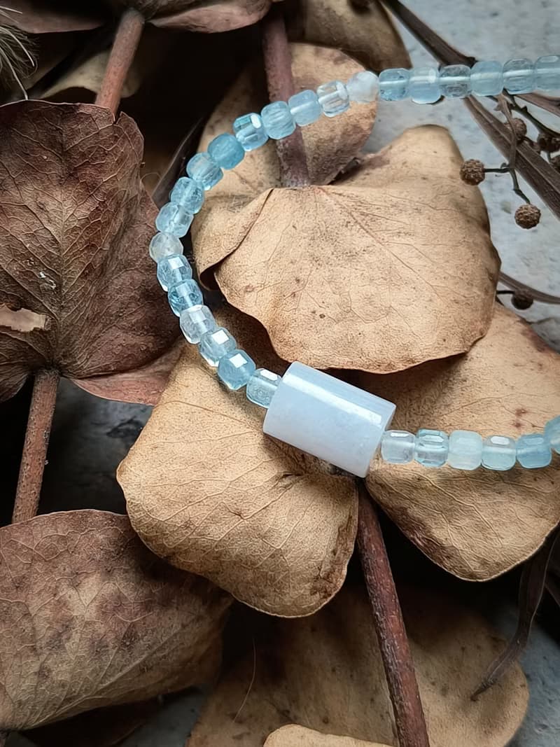 生日禮物 情人禮物 緬甸紫羅蘭翡翠刻面海藍寶串珠手鍊 81502