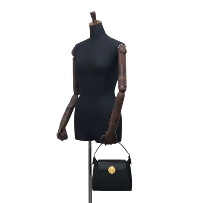 【 日本直送　名牌中古包 】VALENTINO GARAVANI ヴァレンティノガラヴァーニ ハンドバッグ ブラック ロゴ レザー vintage exeyzp