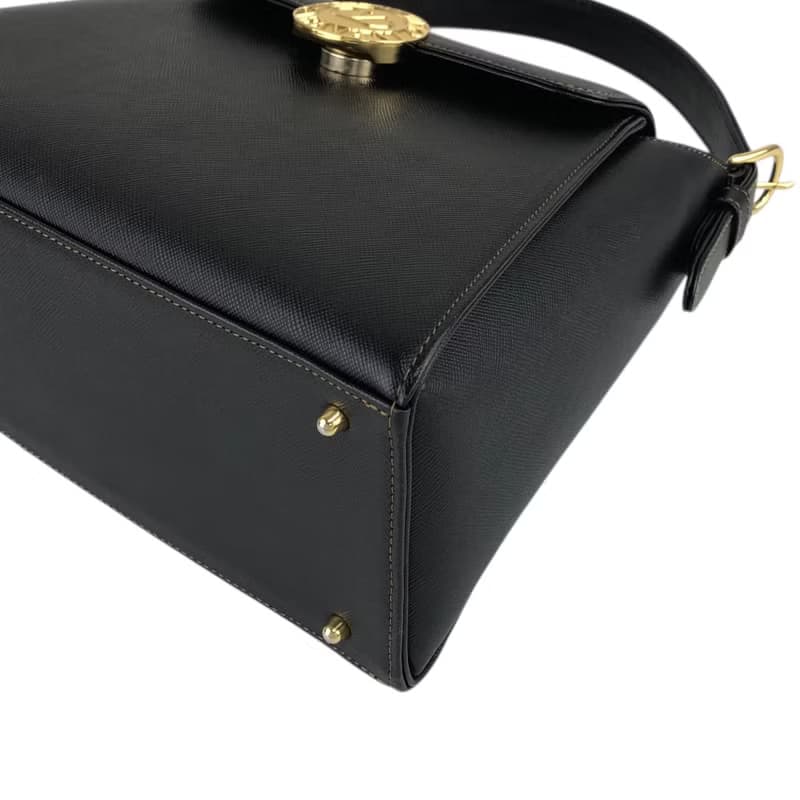 【 日本直送　名牌中古包 】VALENTINO GARAVANI ヴァレンティノガラヴァーニ ハンドバッグ ブラック ロゴ レザー vintage exeyzp