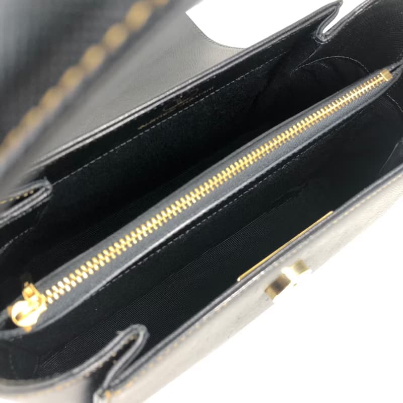 【 日本直送　名牌中古包 】VALENTINO GARAVANI ヴァレンティノガラヴァーニ ハンドバッグ ブラック ロゴ レザー vintage exeyzp