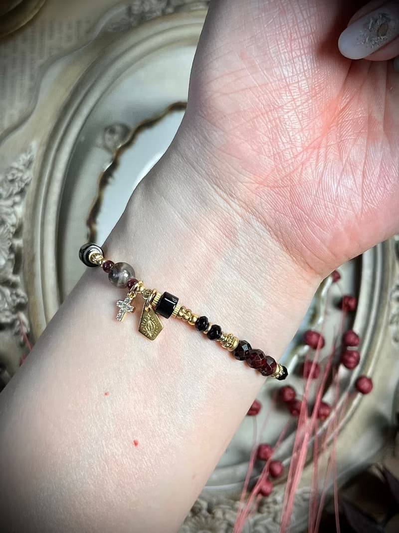 -血祭盛宴-天然水晶手鏈/黃銅手鍊