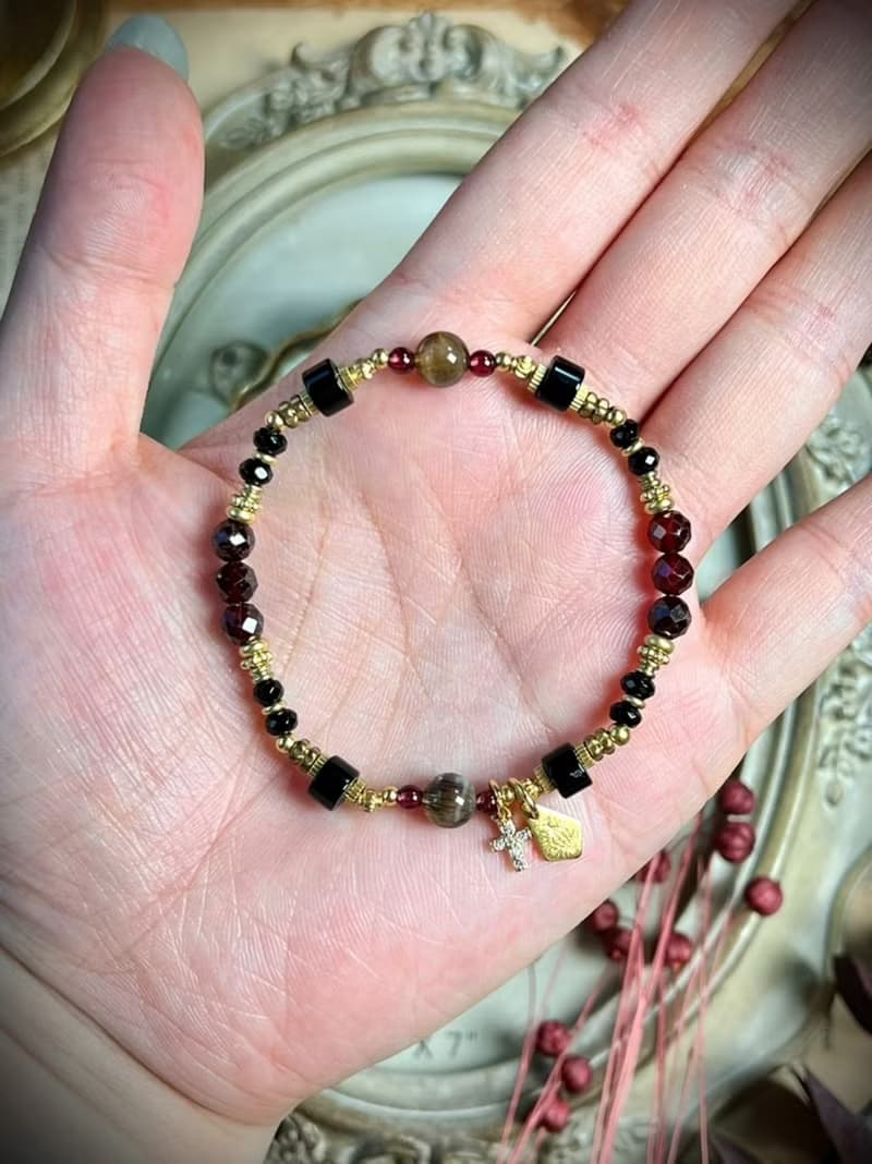 -血祭盛宴-天然水晶手鏈/黃銅手鍊