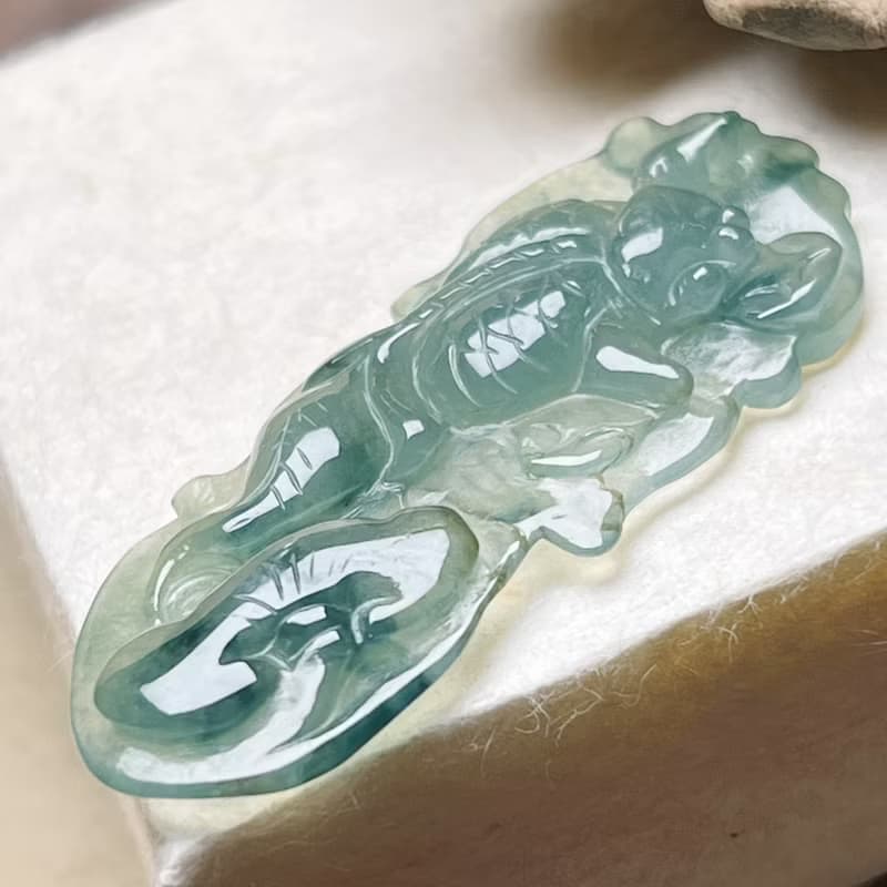 【願‧事事如意】冰種飄花翡翠如意金魚 | 天然緬甸玉A貨翡翠 |