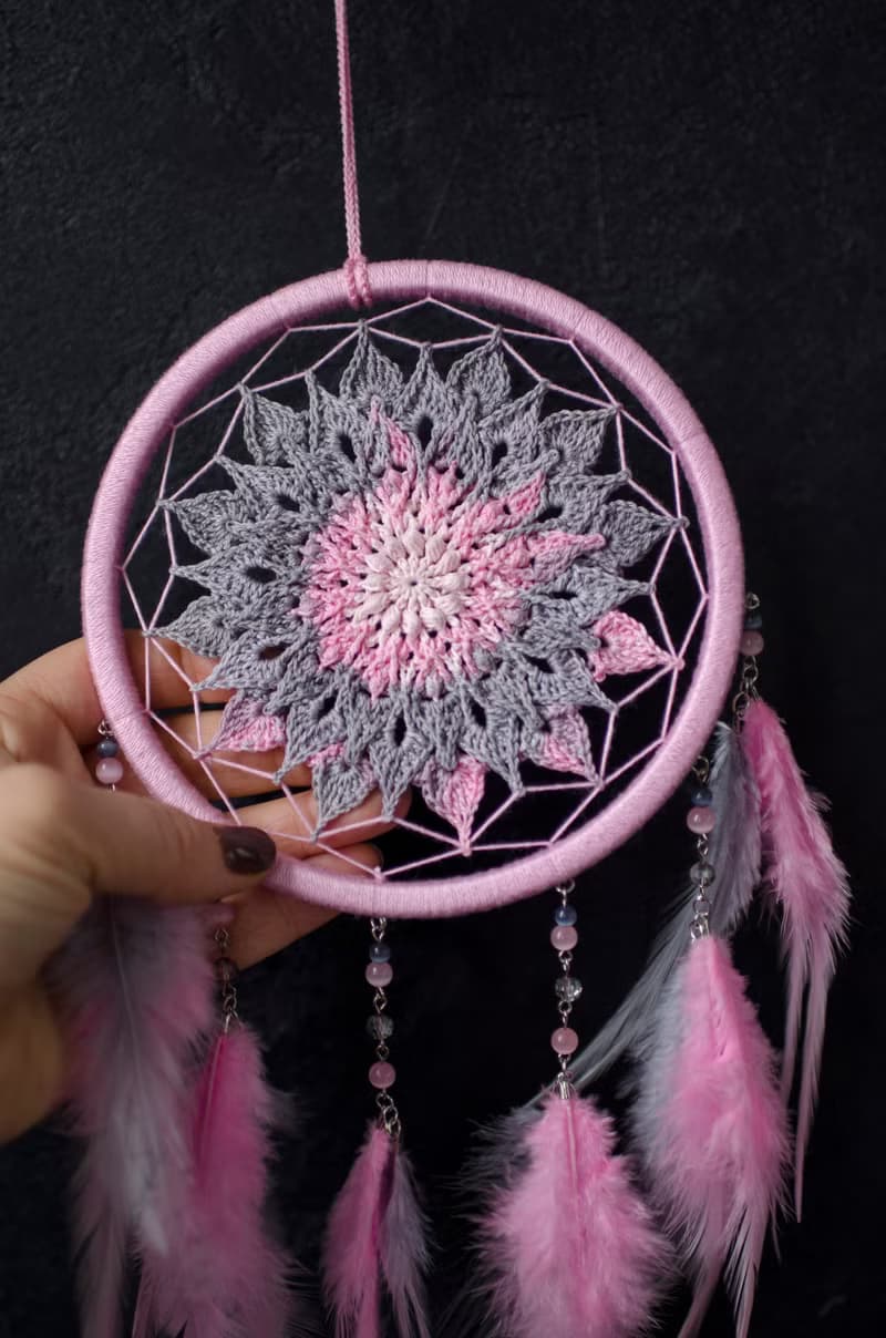 Pink gray mandala dreamcatcher | pink crochet doily dream catcher  มันดาลา