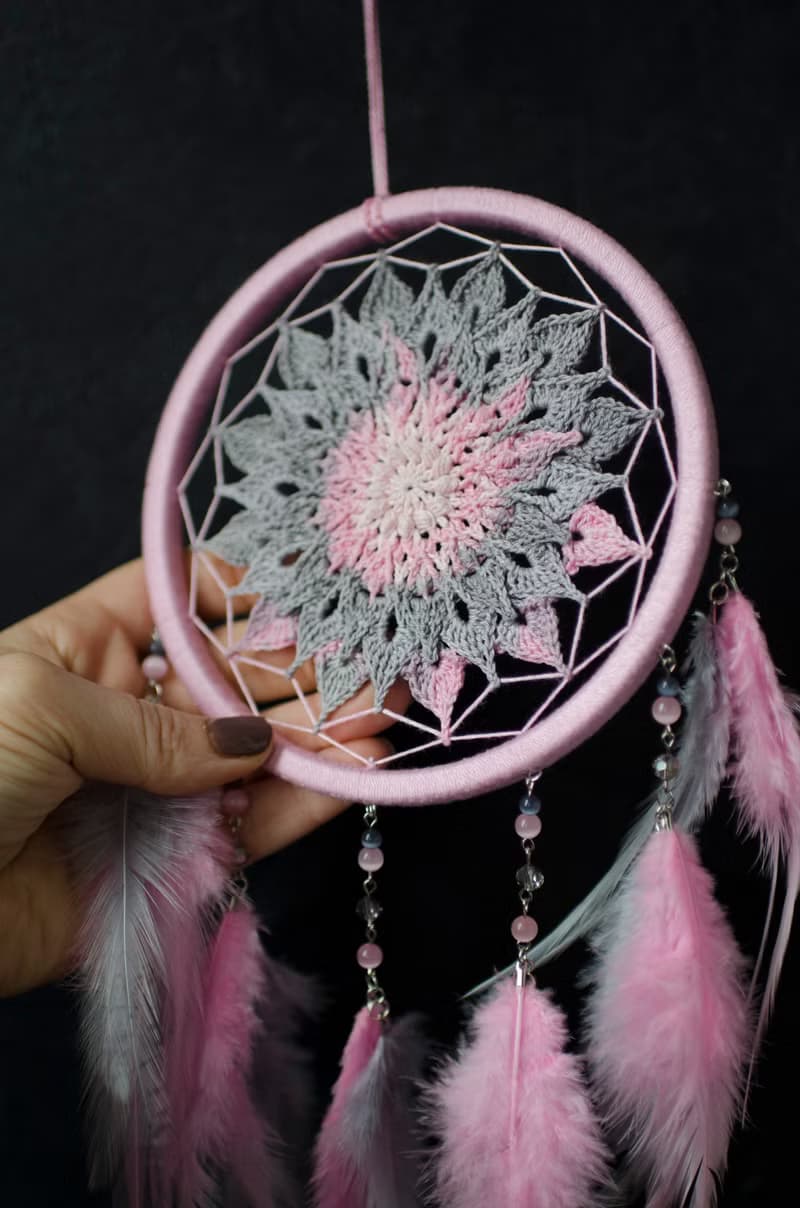Pink gray mandala dreamcatcher | pink crochet doily dream catcher  มันดาลา