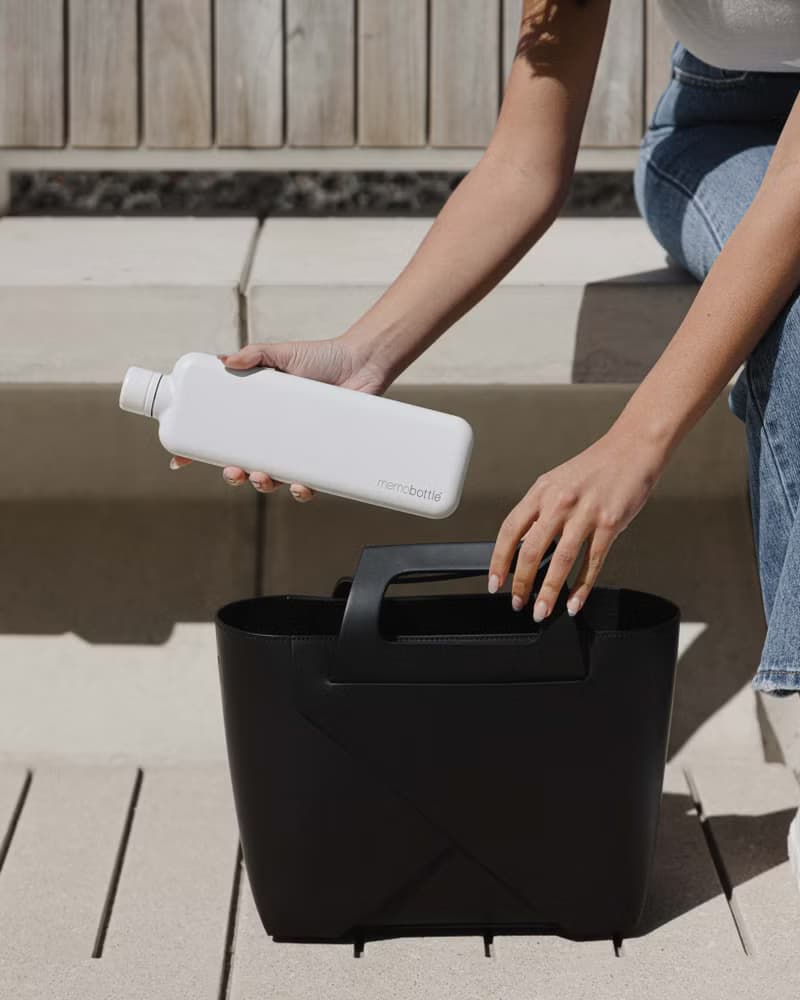 memobottle Slim 600ml 不鏽鋼筆記本薄型水壺 (白色)