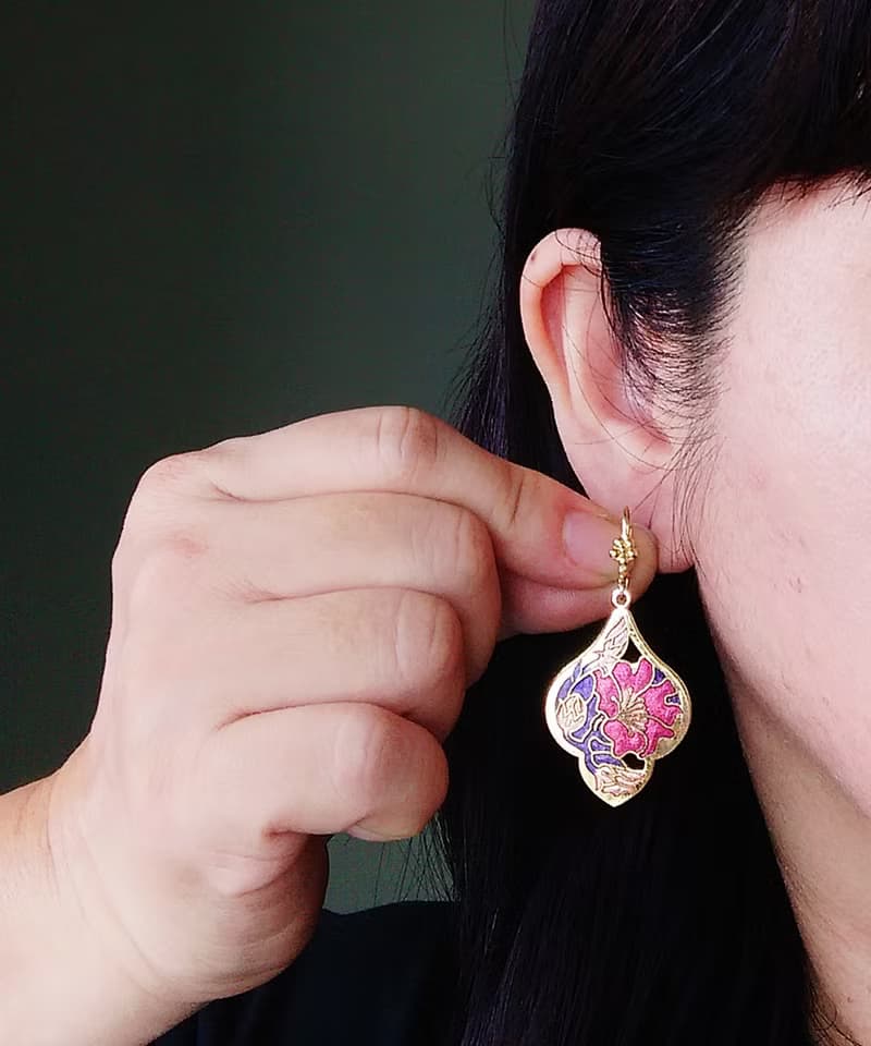 Vintage Jewelry 西洋古董飾品 景泰藍 花形 紫紅花卉 針式耳環
