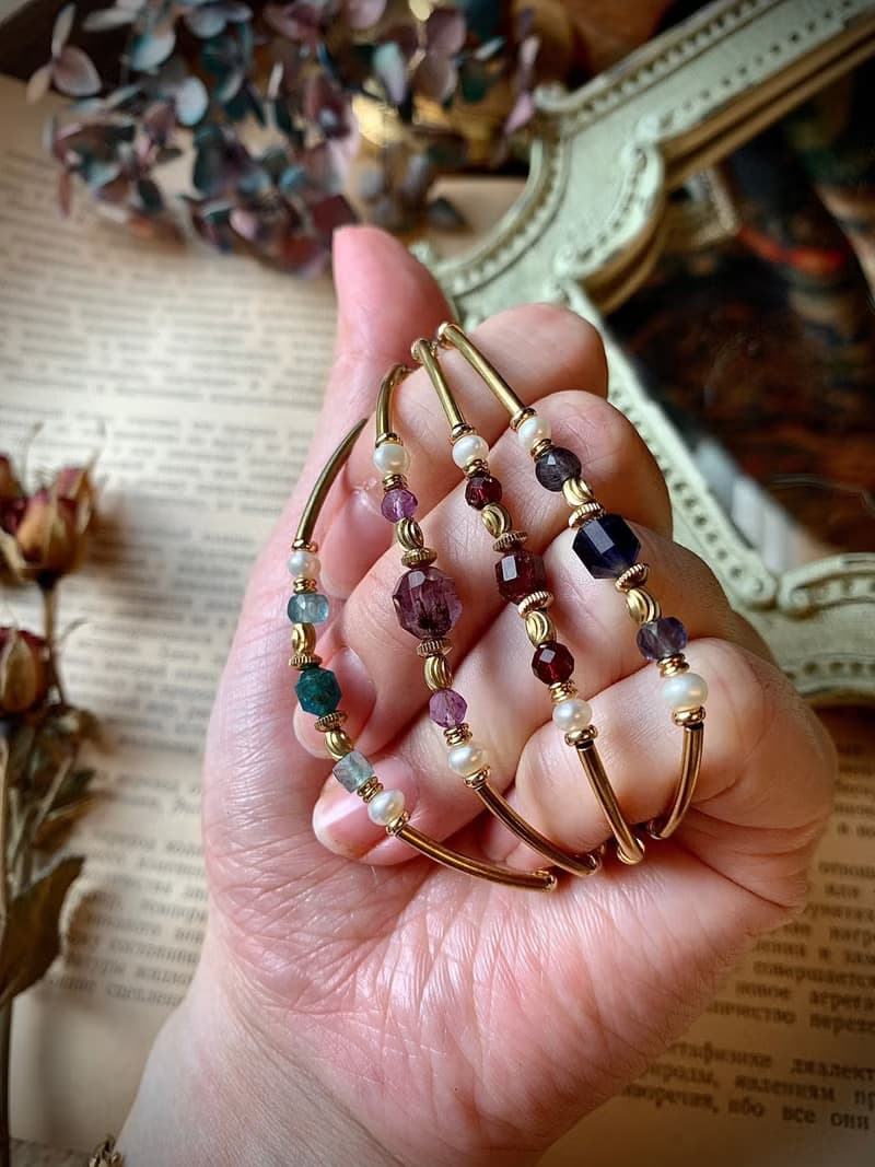 -收藏家-天然水晶手鍊 堇青石 天然淡水珍珠 復古黃銅手鍊