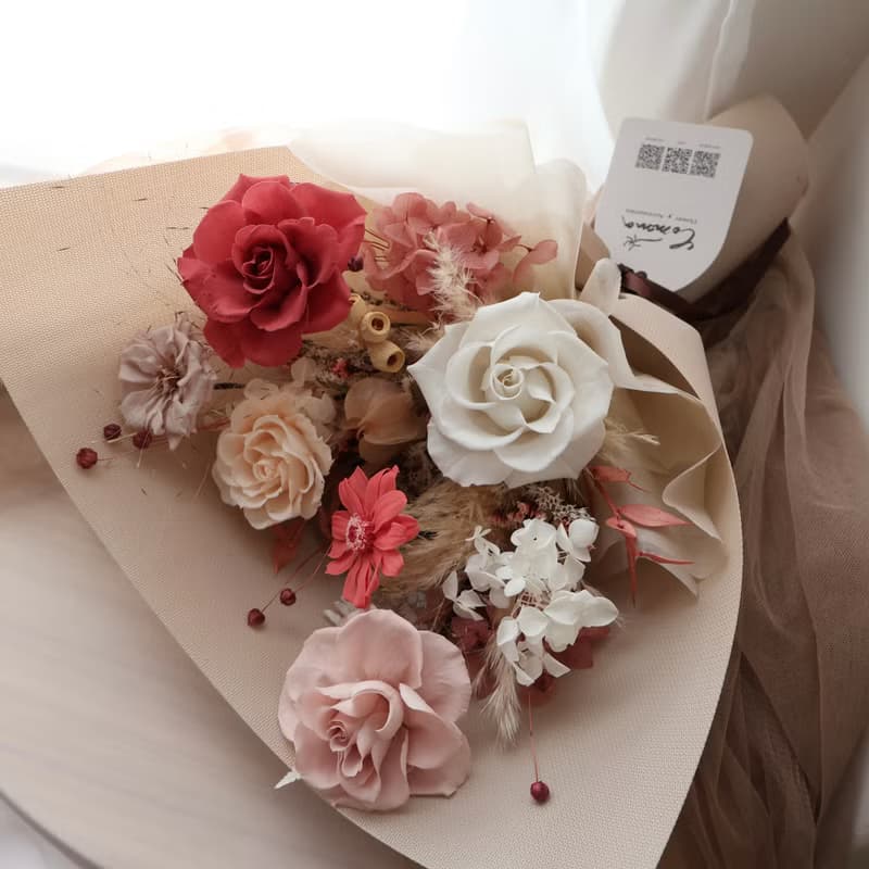 花花世界 煙燻粉玫瑰花束 永生花束 情人節花束 生日花束