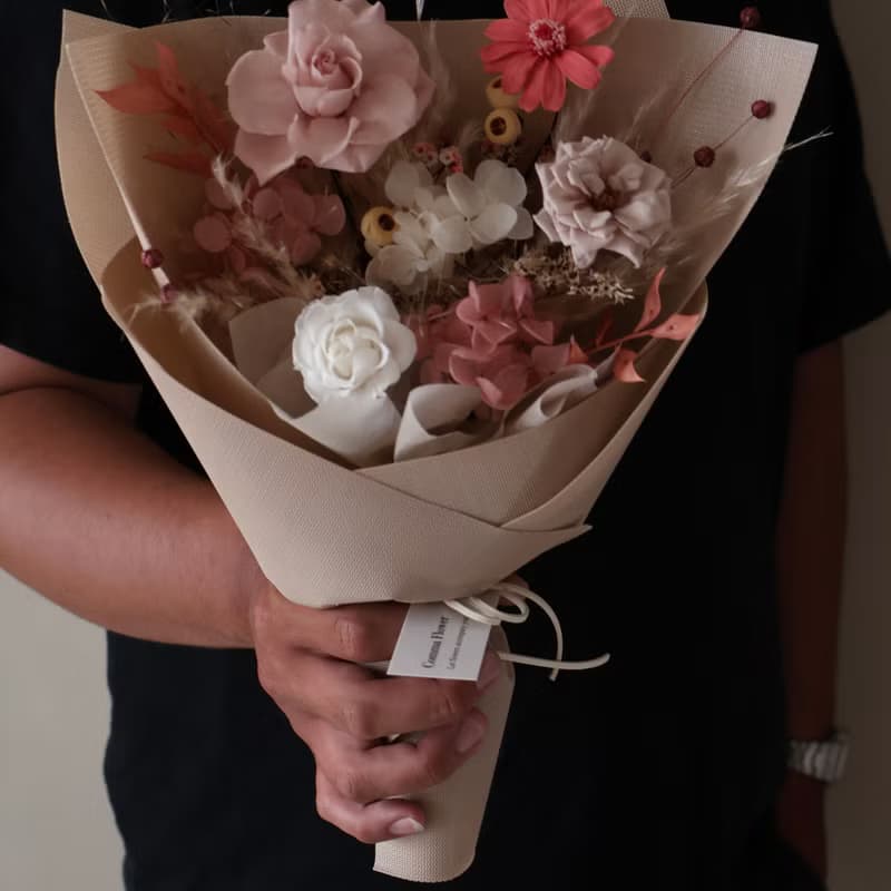 花花世界 煙燻粉玫瑰花束 永生花束 情人節花束 生日花束