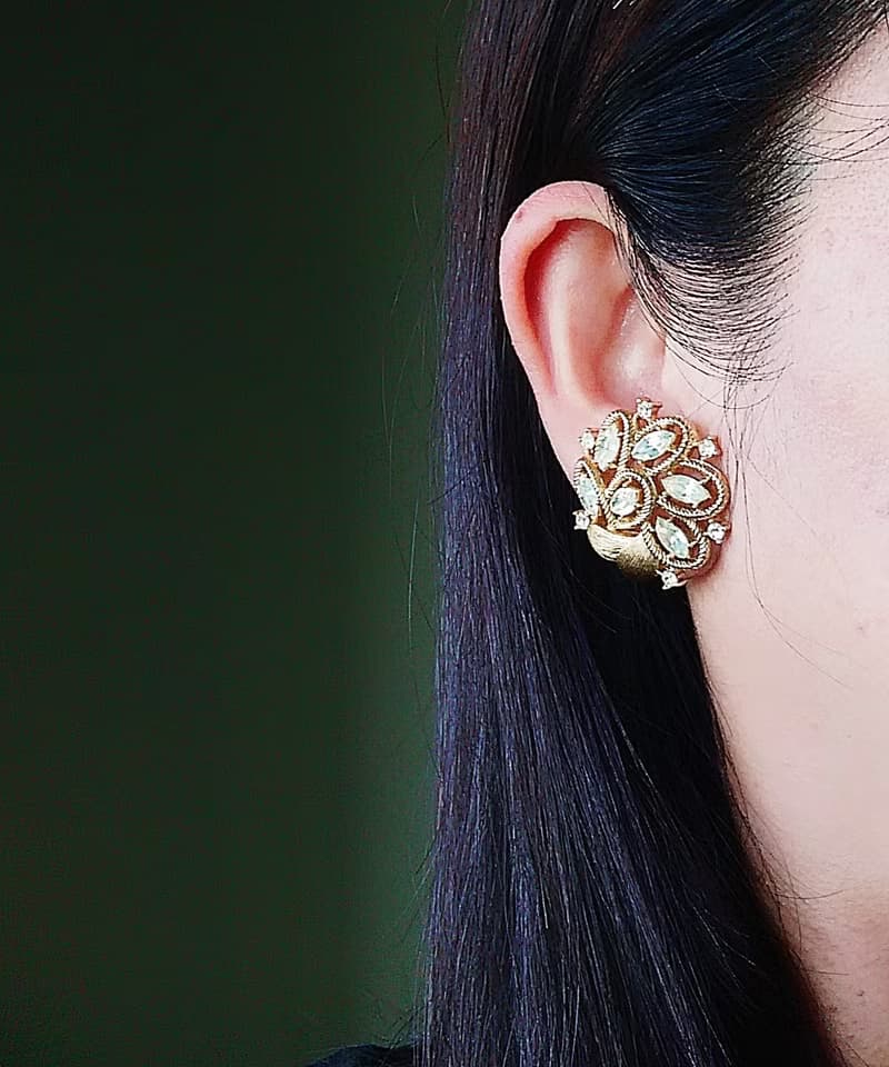 vintage jewelry Trifari 經典稀有刷金愛心萊茵花卉 夾式耳環