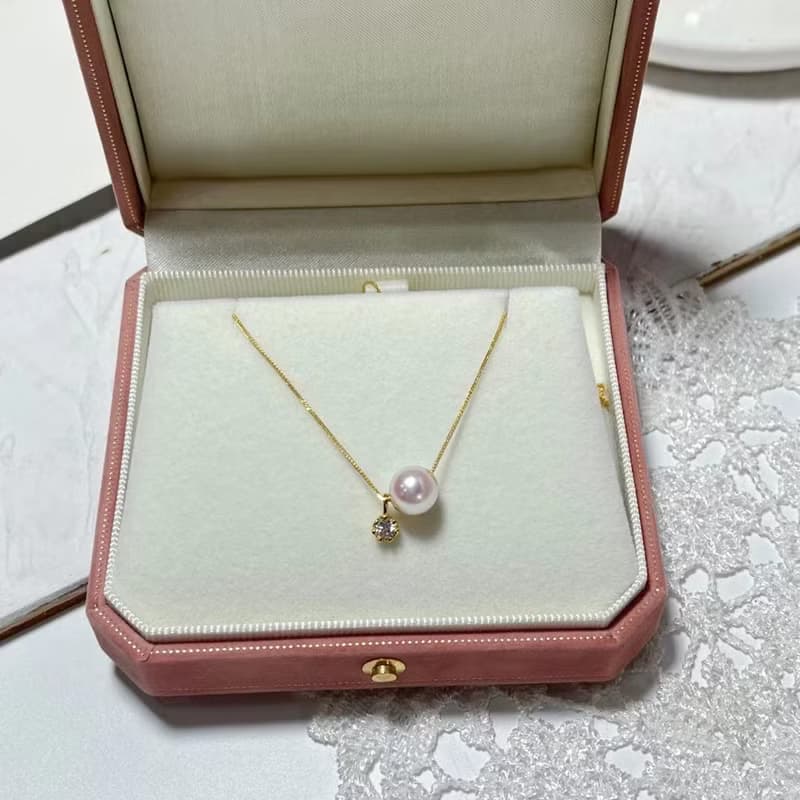 Yuan design 18k黃金項鍊日本Akoya海水近正圓珍珠吊墜路路通項鍊