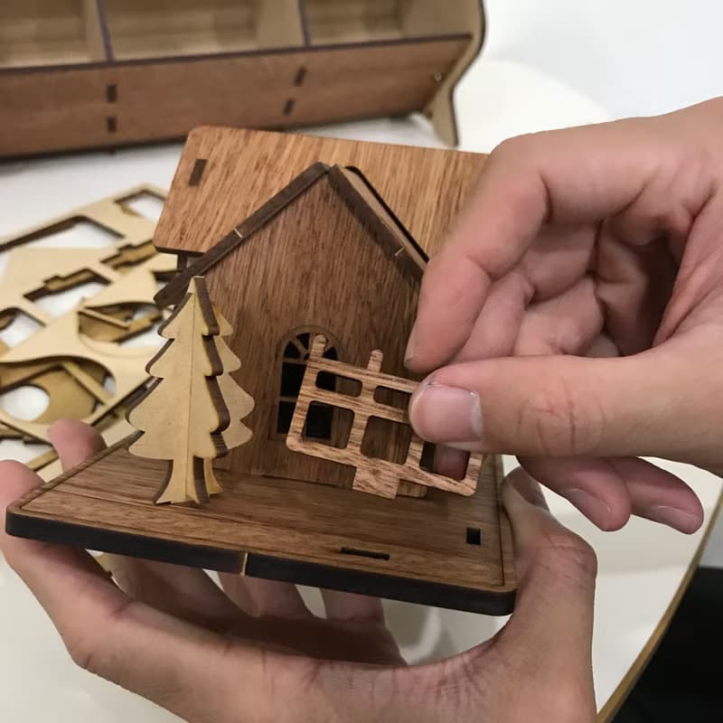 【手作DIY】北歐風 小木屋 木製存錢筒 木質 質感 送禮 聖誕禮物