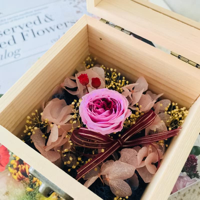 【木盒玫瑰花禮】不凋花/玫瑰/母親節/情人節/求婚/交換禮物