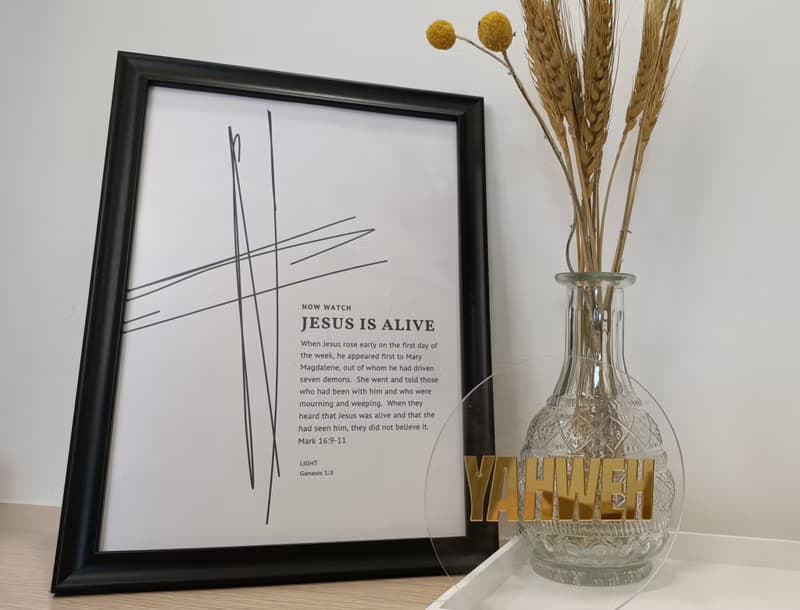 Jesus is alive北歐實木立畫框擺飾/福音禮品/喬遷/受洗/基督教商