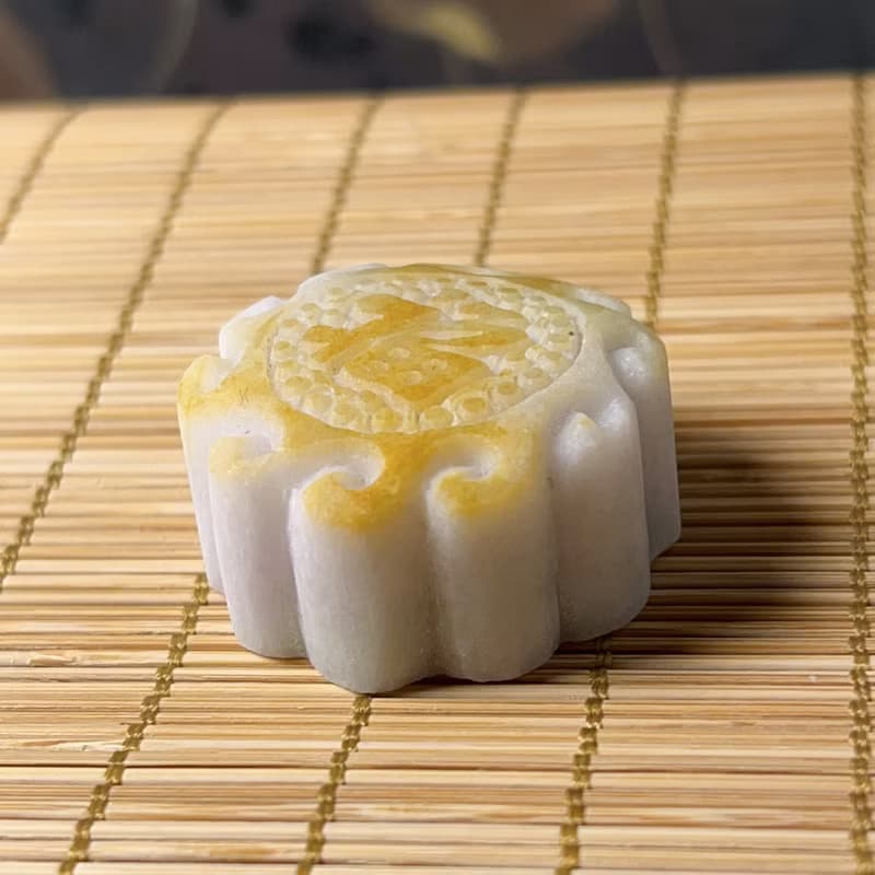 飄花翡翠月餅| 天然緬甸玉A貨翡翠 |送禮