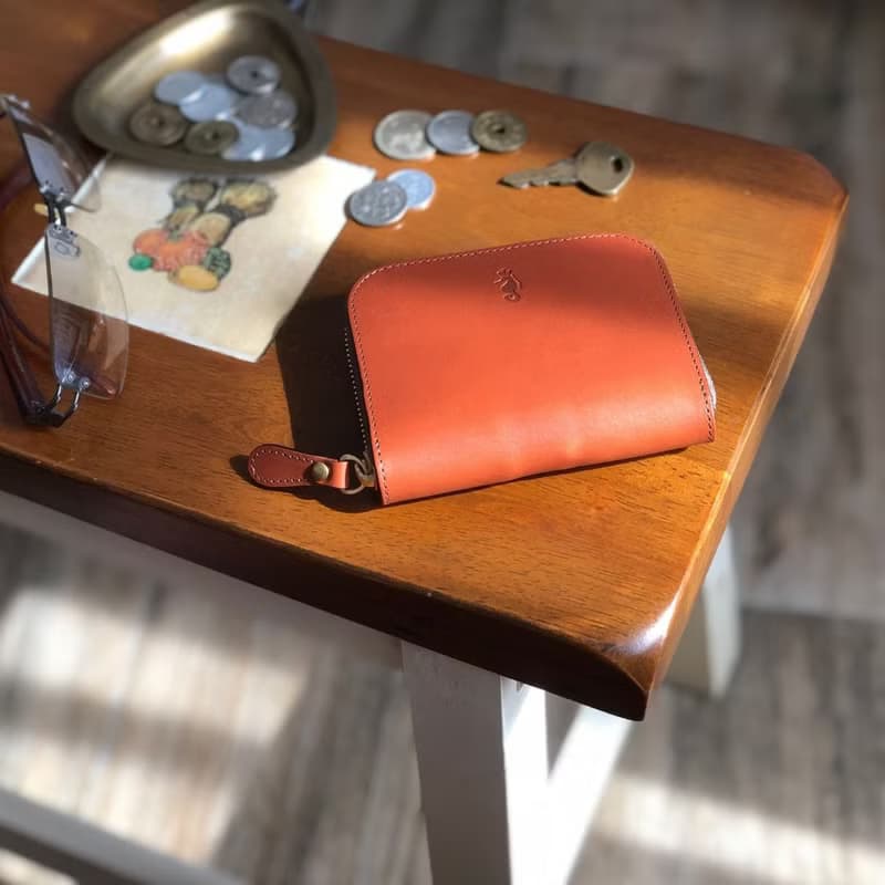 日本製【Takumicsタクミクス】拉鍊短夾 拉鍊銀包 義大利植鞣革