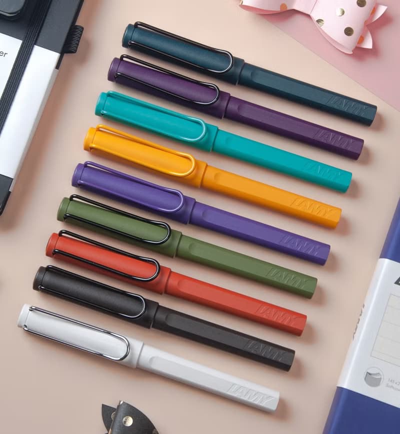 【雷雕免費刻字】LAMY 鋼珠筆皮革筆盒 湛藍 / SAFARI - 多彩選