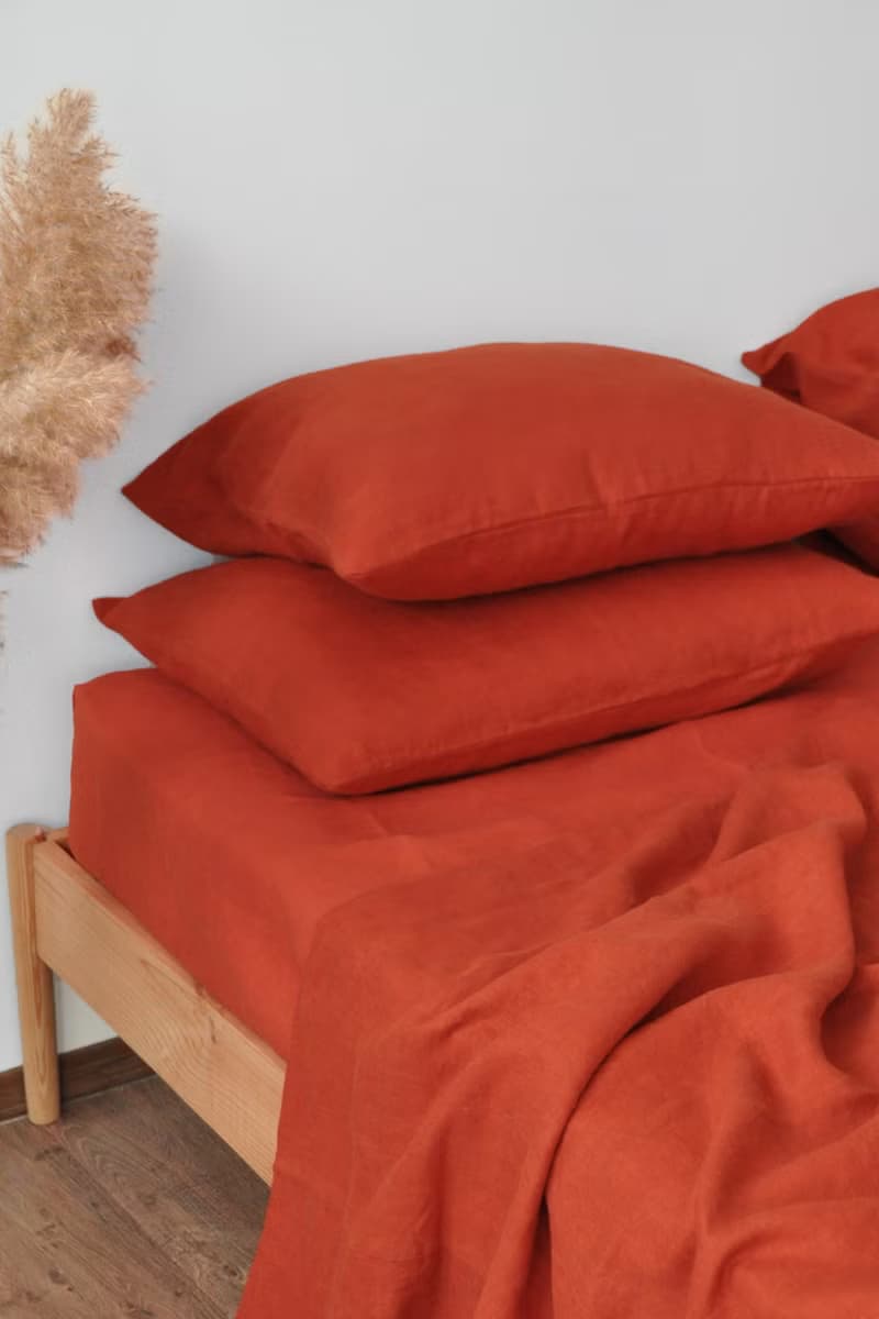 Terracotta linen sheet set / Flat+fitted sheet+2 pillowcases / Orange bedding