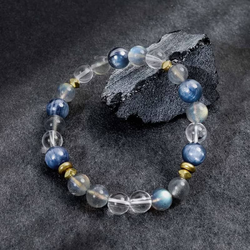 浩瀚無垠 | B11藍晶石拉長石白水晶水晶手鍊
