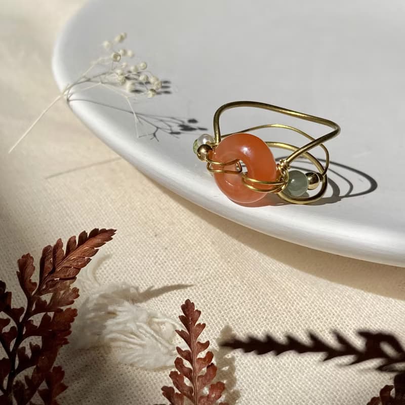 老林雜貨 | 南紅瑪瑙鏤空設計戒指