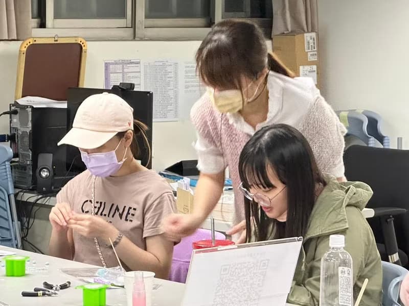 【體驗】【體驗】花蓮手作體驗石膏捏塑可愛多肉盆栽DIY手作體驗-小班制