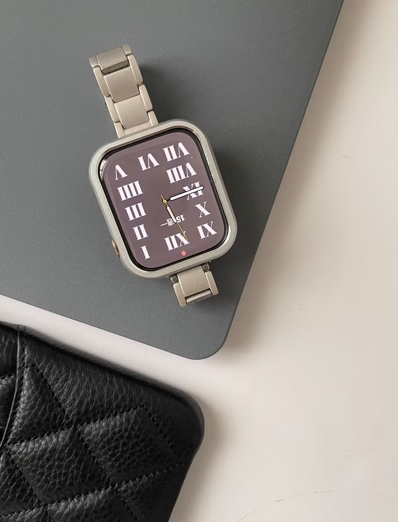 Apple Watch   |  設計感方格不鏽鋼細錶帶