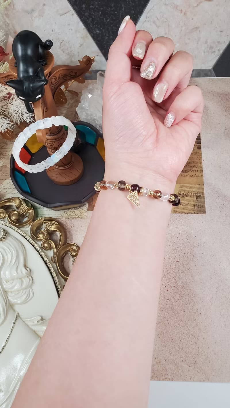 活在當下-紅石榴紫牙烏/茶晶/黑金超七/水晶手鍊/開運水晶