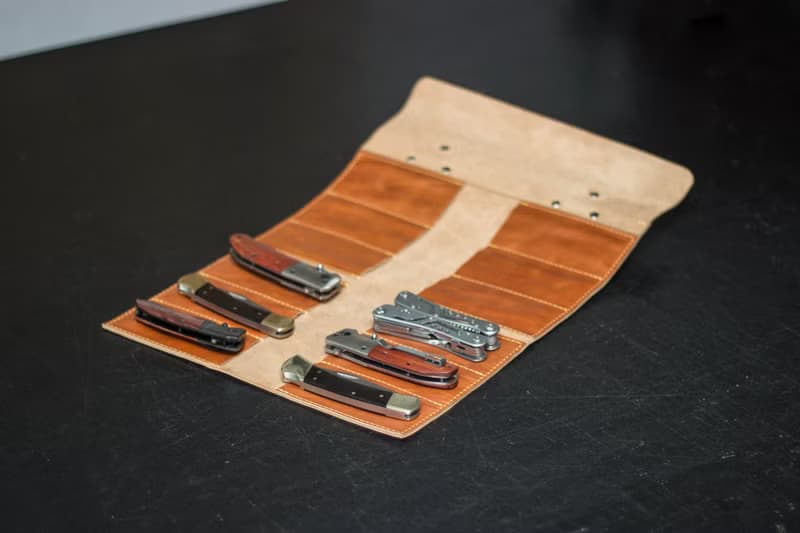 Leather pocket knife roll for 6-24 pocket knives.