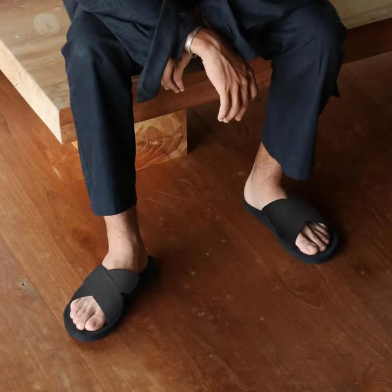 indosole CROSS 環保拖鞋 墨碳黑 男