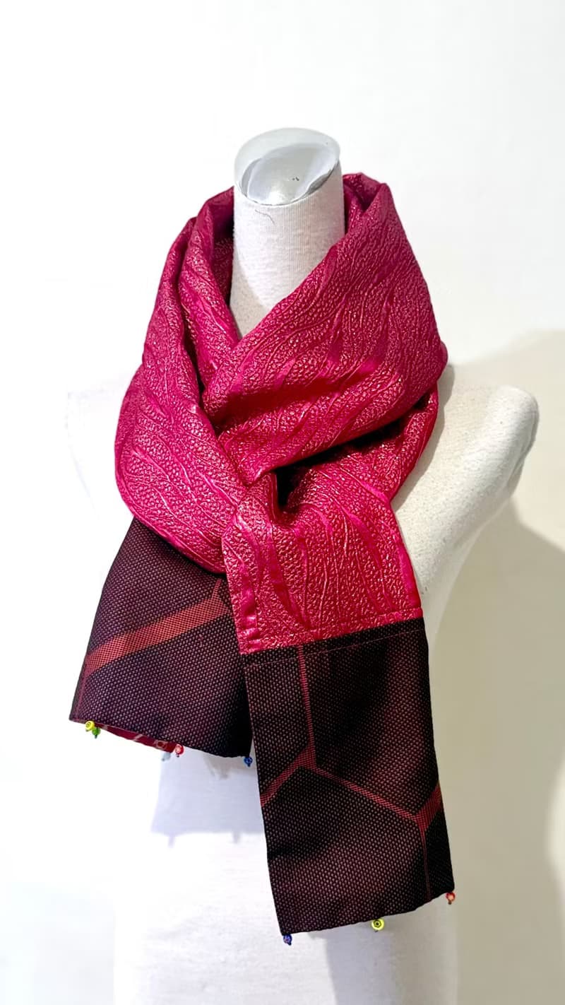 純手作窄版紅橘色日本傳統梅花拼接花草格紋圖騰拼接金蔥圍巾