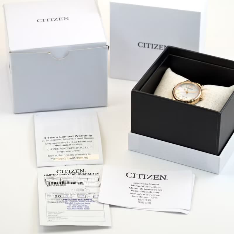 Citizen シチズン ソーラー Eco-Drive 女性用腕時計 メッシュベルト Mather of Pearl dial EM0892-80D
