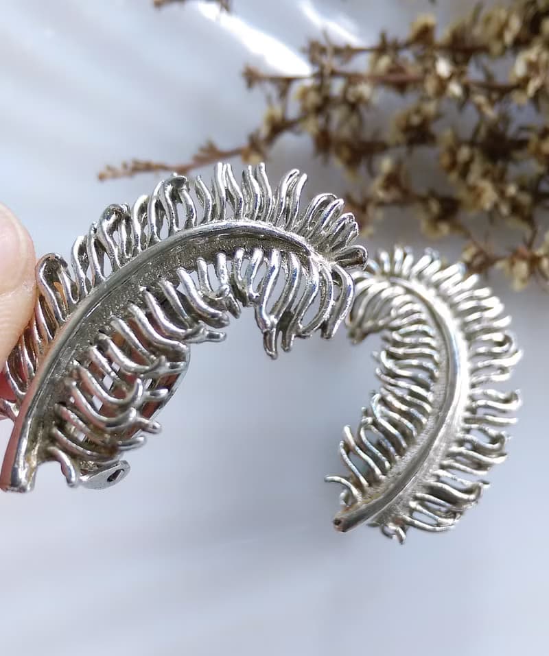 Vintage Jewelry 西洋古董飾品 JUDY LEE 銀色調 羽毛葉 夾式耳環