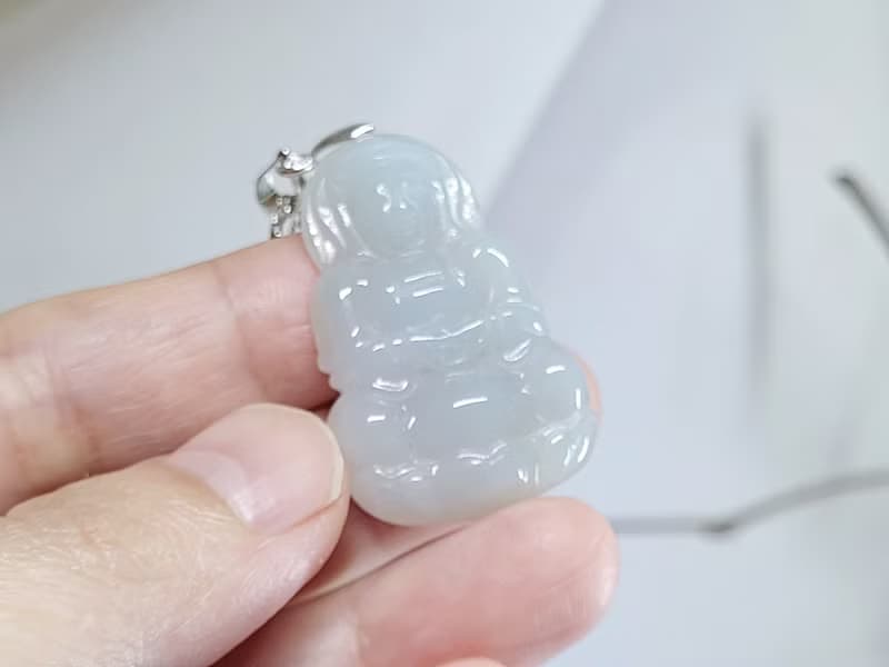 【贈品】天然翡翠 正裝觀音  買兩件翡翠贈品