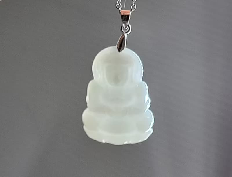 【贈品】天然翡翠 正裝觀音  買兩件翡翠贈品