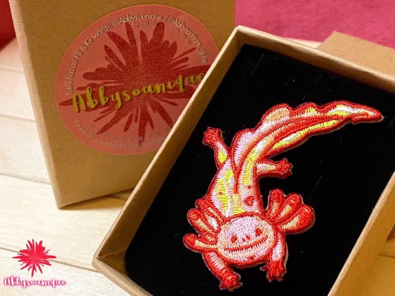 六角恐龍Hobby刺繡別針
