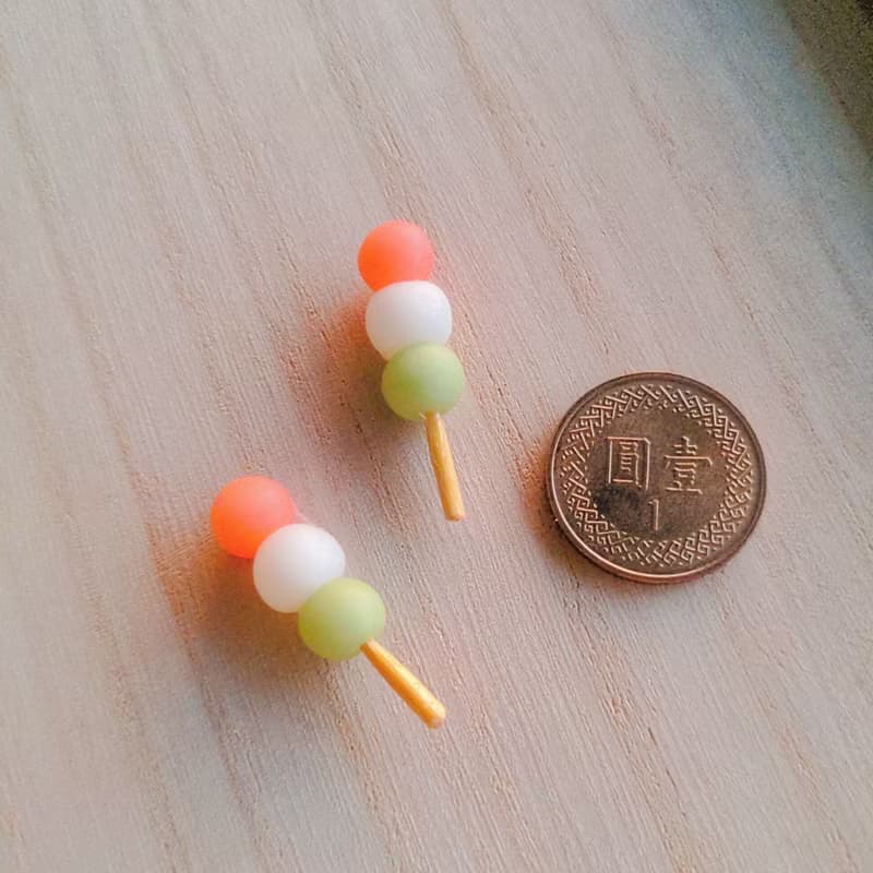 minita* 迷你花見糰子 三色糰子 高仿真 掛飾 吊飾 療癒小物 袖珍