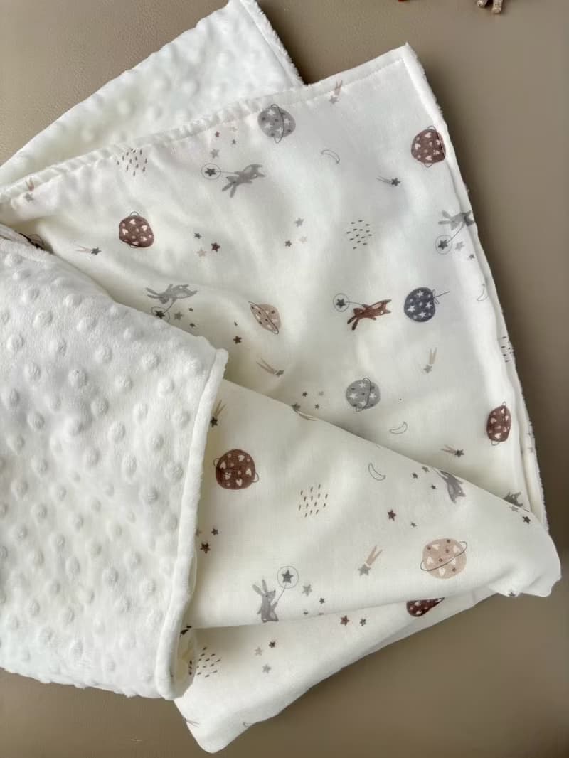 小兔子星球探險  寶寶荳荳絨毯 嬰兒手作 新生兒禮