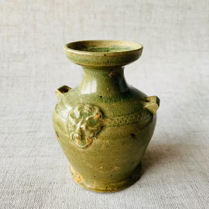 中國 唐宋時期越窯清瓷壺│釉面青碧 潤澤晶瑩 古件收藏