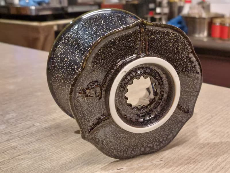 【送禮好物】葉師傅試釉版 自然釉咖啡濾杯 V50 鶯歌燒