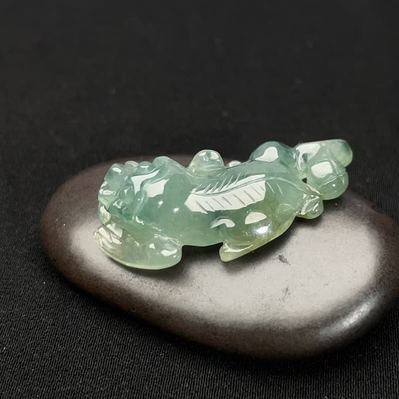 冰綠翡翠貔貅吊飾 | 天然緬甸玉翡翠A貨