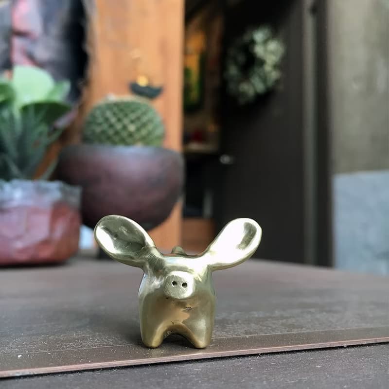 長耳金豬~青冶金工手作的詩限量療癒發財金豬,限量10隻,特價中